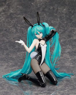 Hatsune Miku - Ver. Bunny by SanMuYYB - FREEing