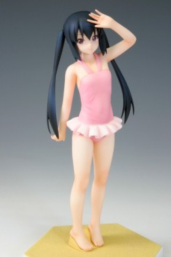 Azusa Nakano - Beach Queen