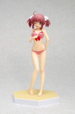 Nagi Kodachi - Beach Queens