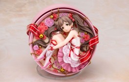 Serika Hakozaki - Ver. Pure Present - AmiAmi