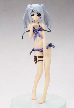 Laura Bodewig - Ver. Swimsuit - Penguin Parade