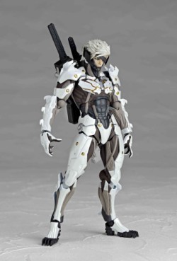 Mangas - Raiden - Revoltech Ver. White